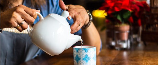 senior-making-hot-tea
